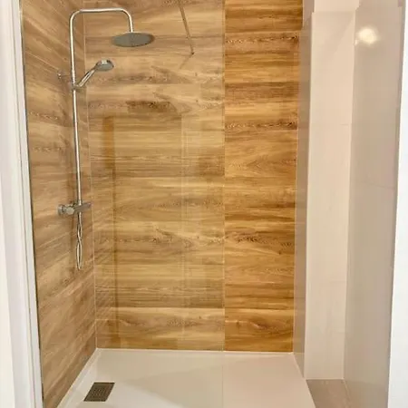 L'Orchidee - Netflix - Wi-Fi - Proche Centre Apartment Troyes Exterior photo